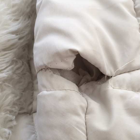 HP♥️ Triple Star Girls Puffer Jacket Small (7/8) Cream Hoodie Pockets Furry Edge - Picture 11 of 11